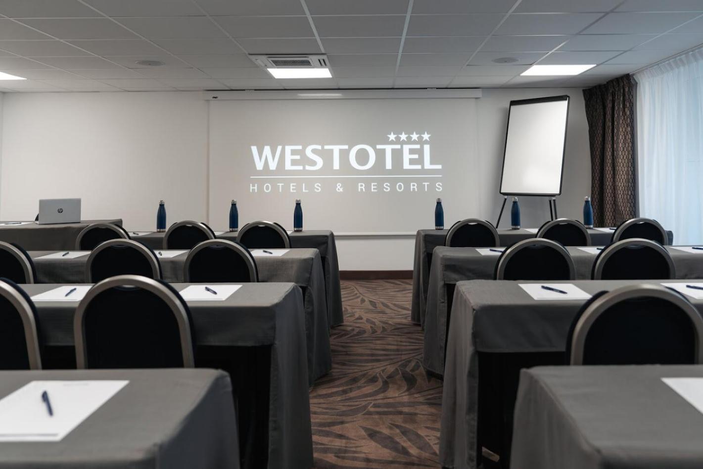 Westotel Taverny - Paris Val-D'Oise Екстериор снимка